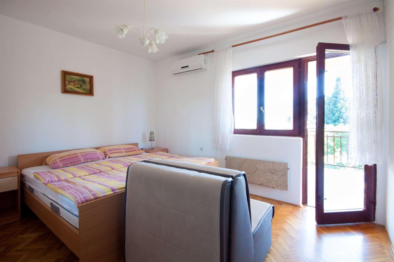 Apartments Dara أوماغ المظهر الخارجي الصورة