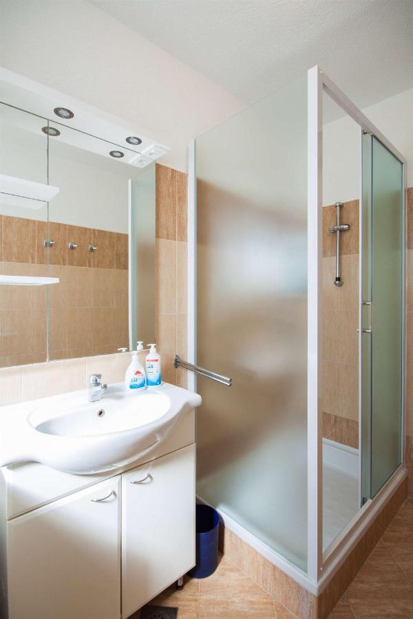 Apartments Dara أوماغ المظهر الخارجي الصورة