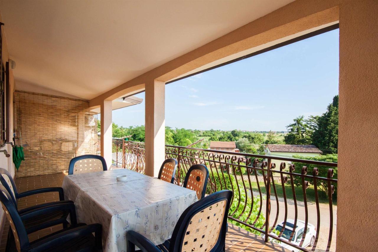 Apartments Dara أوماغ المظهر الخارجي الصورة