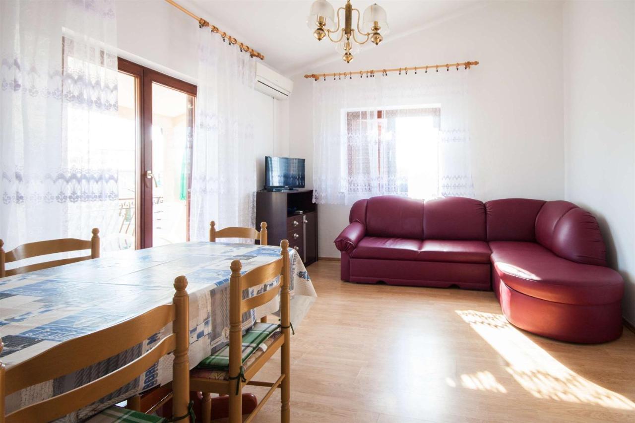 Apartments Dara أوماغ المظهر الخارجي الصورة