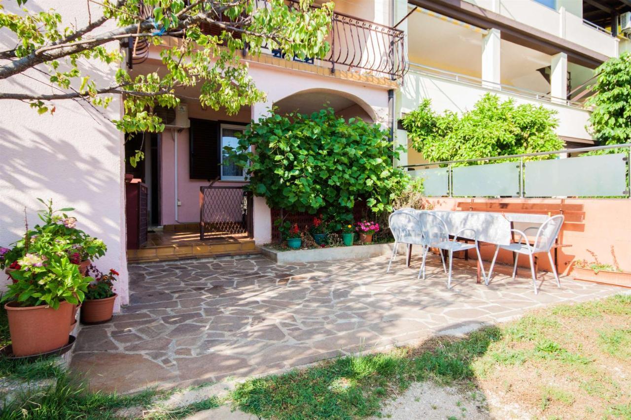 Apartments Dara أوماغ المظهر الخارجي الصورة