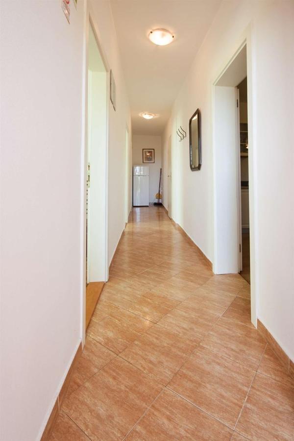 Apartments Dara أوماغ المظهر الخارجي الصورة