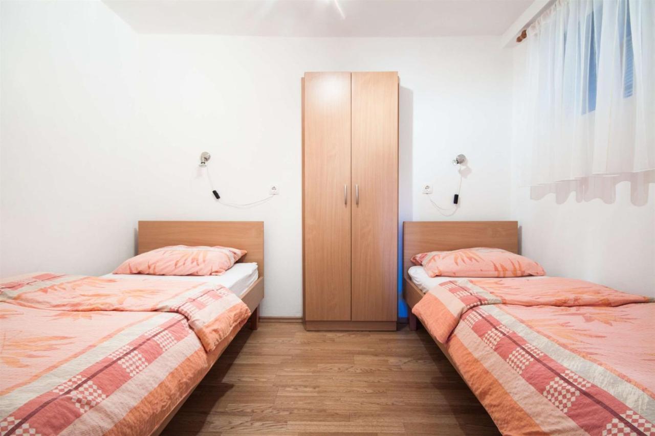Apartments Dara أوماغ المظهر الخارجي الصورة
